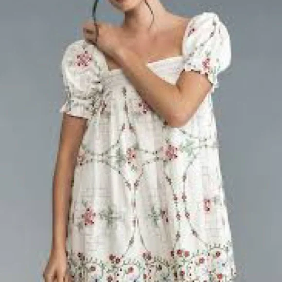 Lulu Rose Embroidered Mini Dress EUC - Picture 2 of 14